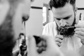 Dick Johnson Bartöl Snake Oil 50ml: Mache deinen Bart weich & pflege deine  Haut