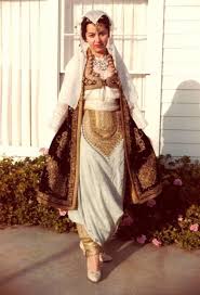 There aren't many albanian women travel bloggers out there, so it was a a in march 2018, i was highlighted by usaid kosovo as one of the women making history today because of this blog and. Albanian Culture And History Balkanmuslims Kosovar Woman In Traditional