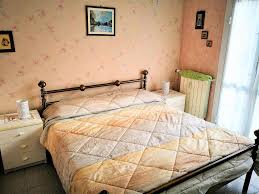 Dispone di spazio di ricevimento, sala tv color/sat, baretto in piscina, campo da tennis, parcheggio, garage. Casa Vacanze Saviozzi Diano M Diano Marina