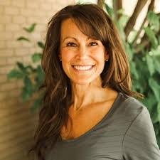 Stephanie Mower's Instagram, Twitter & Facebook