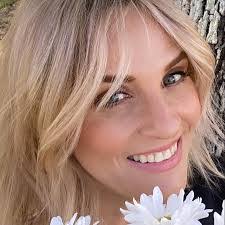 Obituary of Angeleeka Lee Smith