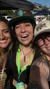 So great to see our local musician friends vibing and thriving  @carmelporchfest 🙌🎶🎉🎉☀️ and hang out with amazing people ! Good vibes  and Happy Sunday from Indiana 💛💛💛