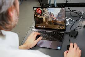 The simple and short answer is yes you can play fortnite on dell laptops. Apex Legends Will It Play On Your Laptop Cnet