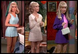 Résultat de recherche d'images pour "barbara eden dream jeannie"