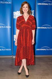 Kemper was born in kansas city, missouri. Ellie Kemper Pregnant Expecting Second Child People Com