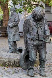 Discover kaspar hauser monument in ansbach, germany: Ansbach Sehenswurdigkeiten Kaspar Hauser Und Die Bratwurst