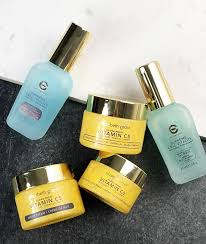 It is formulated to nourish and reinforce the skin's support structure. Elizabeth Grant International Inc Hydra Moist Vitamin C 5 Hydrating Day Cream 50ml Hydra Moist Vitamin C5 Night Cream 50ml Hydra Moist Vitamin C 5 Radiance Eye Cream 30ml Supreme Cell