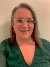 Sarah Billings's Instagram, Twitter & Facebook