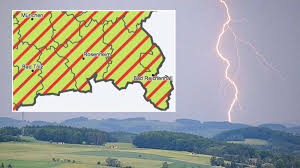 Für den harz sowie den norden und osten gilt derzeit eine vorwarnung vor unwettern und schweren gewittern. Landkreis Wetteraussichten Und Gewitter Vorwarnung Fur Region Ab Dienstagmittag Bayern
