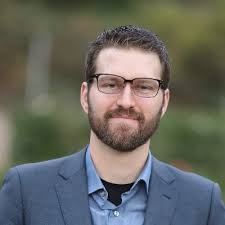 Matt Drange على X: "Tim Thomas, security director of Oakland's Peralta  Community College District, skipped out