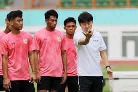 Bóng đá indonesia được xem là nền bóng đá phát triển nhất châu á. Ä'on Báº£n Sao Cá»§a Kepa Trá»Ÿ Láº¡i Indonesia Yen Tam Táº¡o Báº¥t Ngá» TrÆ°á»›c Thai Lan Viá»‡t Nam