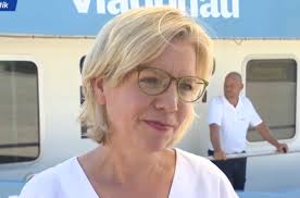 Kritik an Gewessler nach Klima-Tattoos