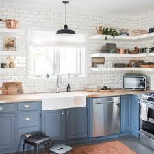 Finally, when it's time to choose cabinets for your coastal kitchen, you'll have many options—from modern and contemporary styles in sleek hardwood or. 75 Beautiful Coastal Kitchen With Blue Cabinets Pictures Ideas March 2021 Houzz