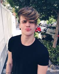 Veja mais ideias sobre estilo tumblr masculino, moda masculina dicas, moda masculina casual. Capa Para Facebook Tumblr Masculino