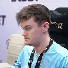 Jeremy Gast's Instagram, Twitter & Facebook