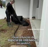 Já conhece a manta de drenagem geotextil? Também chamada manta de Bidim?  Não fico sem! #mantadedrenagem #mantabidim #seixoderio #drenagem  #dicasdejardinagem #jardinagemepaisagismo