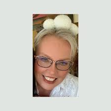 Julie Hodgkinson's Instagram, Twitter & Facebook