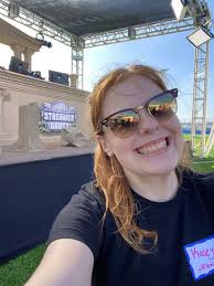 Kasey (@FemmePeccable)