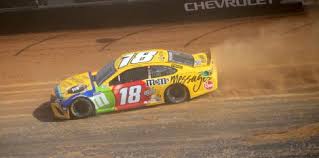 The august night race was once the hardest ticket to get in racing, but has recently become save money today. Https Www Theintelligencer Net Sports Top Sports 2021 03 Nascar Time For Cars To Hit Bristol Dirt