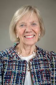 Lora Logan's Instagram, Twitter & Facebook