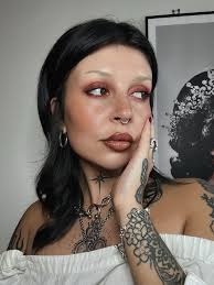 If the 🥀 emoji was a person