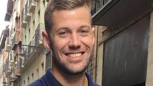 First indigenous orthopedic surgeon Anthony Murray makes history