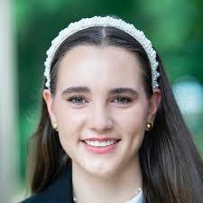 Rachel Acker's Instagram, Twitter & Facebook