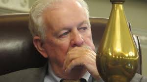 Kansas lawmakers narrowly pass budget fix, adjourn