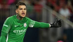 The brazilian goalkeeper is a wonderful example. Ø­Ø§Ø±Ø³ Ø§Ù„Ø³ÙŠØªÙŠ Ù„Ø§ ÙŠØ®Ø´Ù‰ Ù…ØµÙŠØ± ÙŠÙˆÙ†Ø§ÙŠØªØ¯ Ø£Ù…Ø§Ù… Ù‡Ø¯Ø±Ø³ÙÙŠÙ„Ø¯
