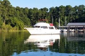 We are located on the water at state dock near jamestown, kentucky. Houseboats For Sale By Owner Dealers