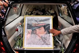 El recuerdo de los músicos amigos que cantaron con él. La Muerte De Cacho Castana Ultimas Noticias De La Muerte De Cacho Castana Temas En La Voz Del Interior