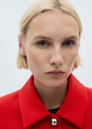 Buttoned cropped jacket