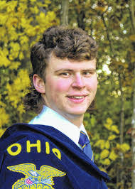 Alex Mangen's Instagram, Twitter & Facebook