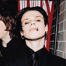 heavy heavy day @yungblud. 😭💔 rest in peace ozzy osbourne 🕊️🦇