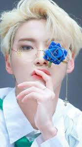 Pin By Retkro On Bias Kpop Boy Kpop Wallpaper Kpop Idol