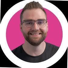 Benjamin Sheedy's Instagram, Twitter & Facebook