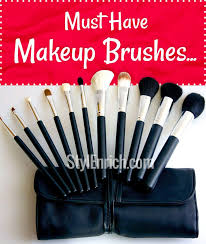 brushes you must keep in your makeup