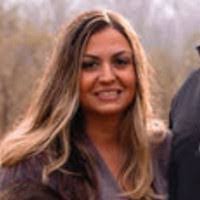 Stephanie Hofer's Instagram, Twitter & Facebook