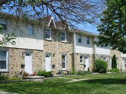 It has 2 bedrooms, 1 bathroom. Huron Meadows Townhouses For Rent London York Property Management