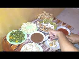 Resep siomay ikan bandung merupakan kota yang memiliki jajanan siomay dengan banyak pilihan rasa yang enak. Cara Membuat Siomay Batagor Sederhana Full Membuat Langsung Di Cicipin Bagus Giri Youtube