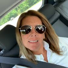 Caregiver needed for elderly lady, Monday to Friday