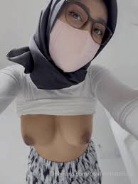 Mariam Hadid AKA Syalifah - FAPCAT