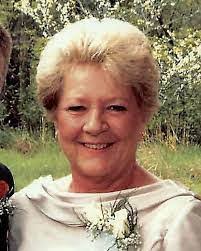 Sandy Messerschmidt's Instagram, Twitter & Facebook