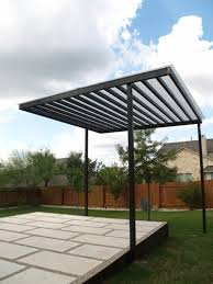With 3 Legs In 2019 Pergola Patio Pergola Pergola With Roof