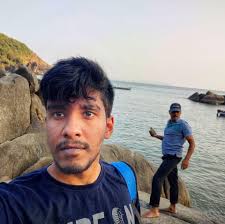 Ex friend is out now! Link in my bio!