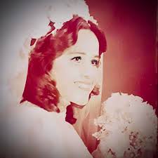 How to restore discolored photos?