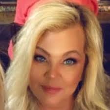 Linda Delgadillo's Instagram, Twitter & Facebook