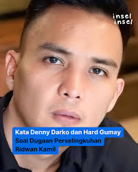 Dua paranormal ternama di tanah air, Denny Darko dan Hard Gumay, turut  angkat bicara terkait isu perselingkuhan yang menyeret nama Ridwan Kamil.  Kendati sama-sama menyoroti persoalan yang sedang hangat diperbincangkan  publik, keduanya