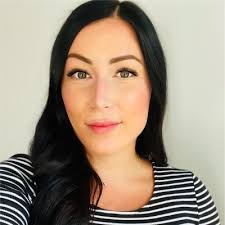 We are excited to welcome Jan Posch as our Assistant General Manager and  Karly Estey as our Diamond Community Manager at our West 6 location! Jan  brings a wealth of experience to