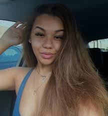 Cameron Emerson's Instagram, Twitter & Facebook